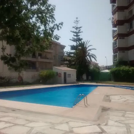 & Pool -